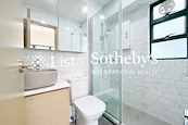Dragon Court 恆龍閣 | Master Bathroom