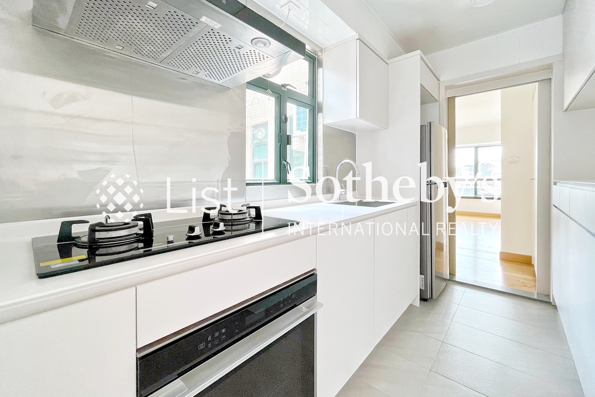 Dragon Court 恆龍閣 | Kitchen