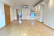 Dragonview Court 龍騰閣 | Living and Dining Room