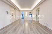 Dragonview Court 龍騰閣 | Living and Dining Room