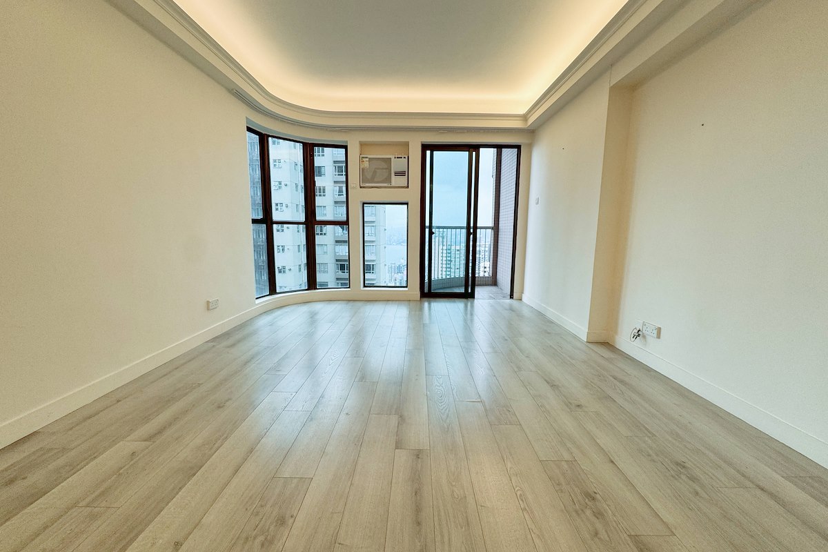 Dragonview Court 龍騰閣 | Living and Dining Room