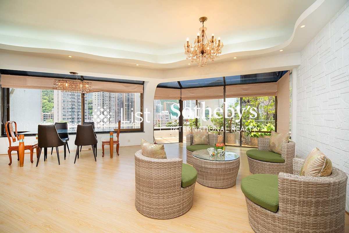 Euston Court 豫苑 | Living and Dining Room