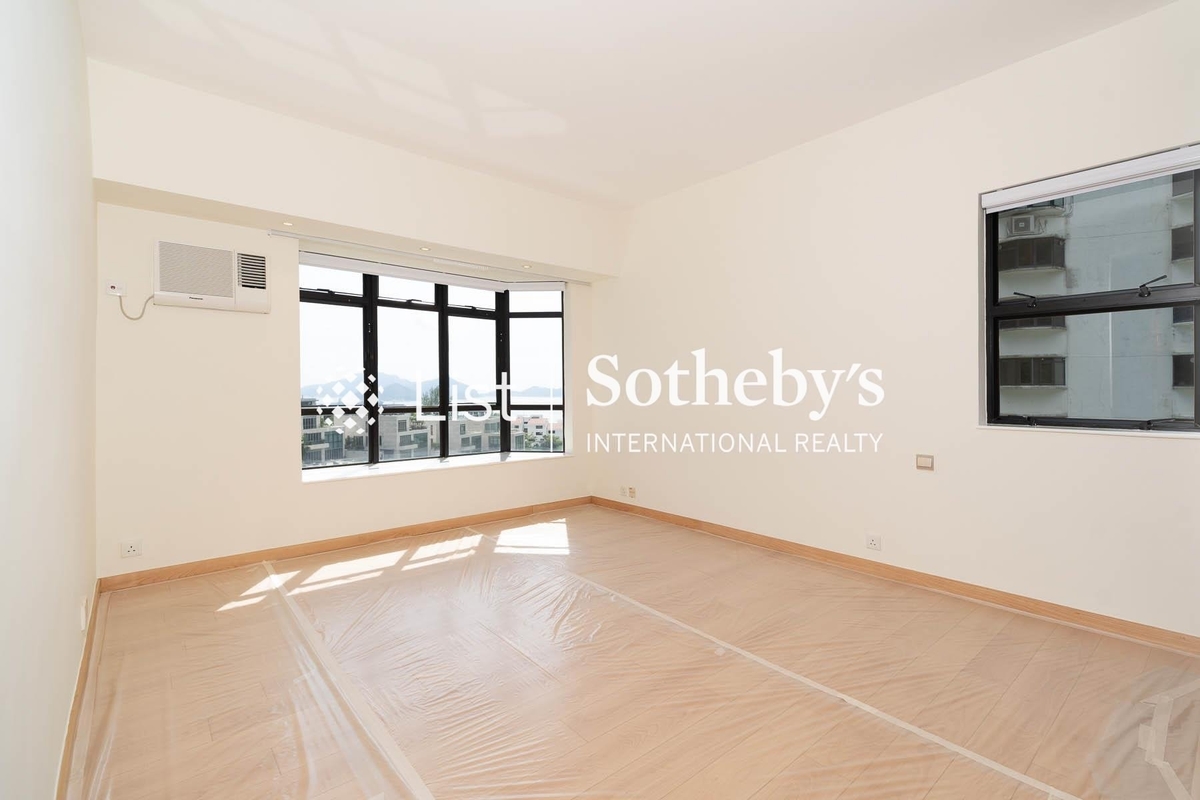 Grand Garden 華景園 | Master Bedroom