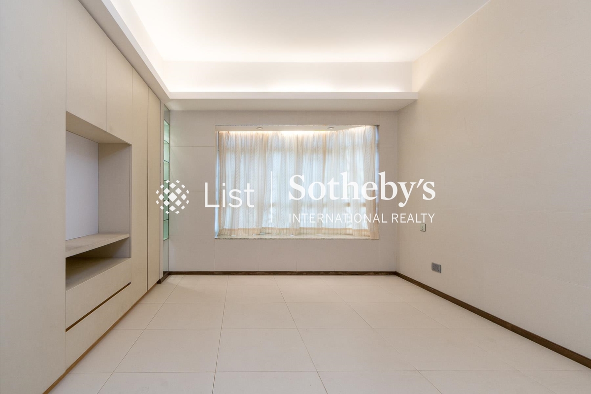 Grand Garden 華景園 | Master Bedroom