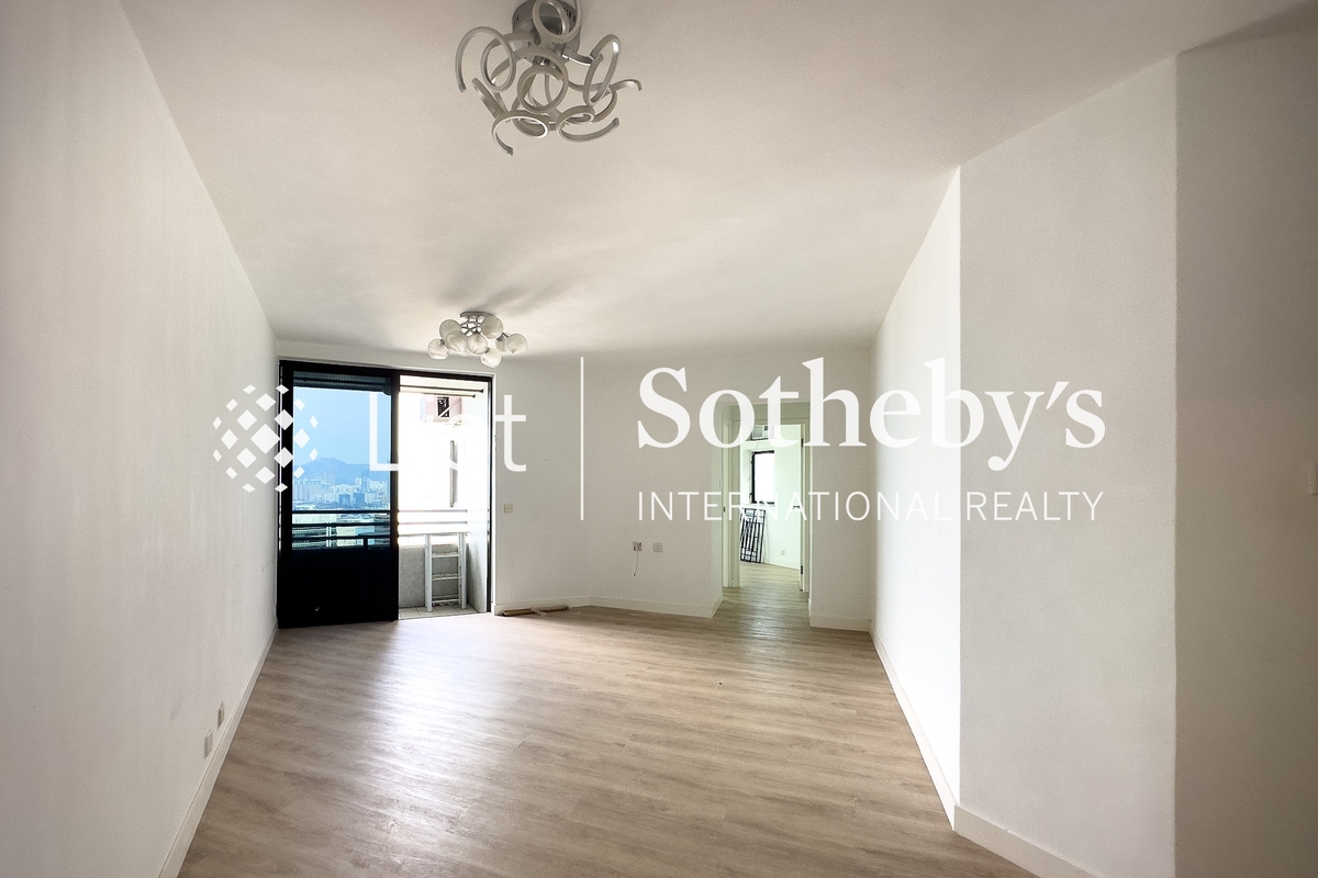 Euston Court 豫苑 | Living and Dining Room