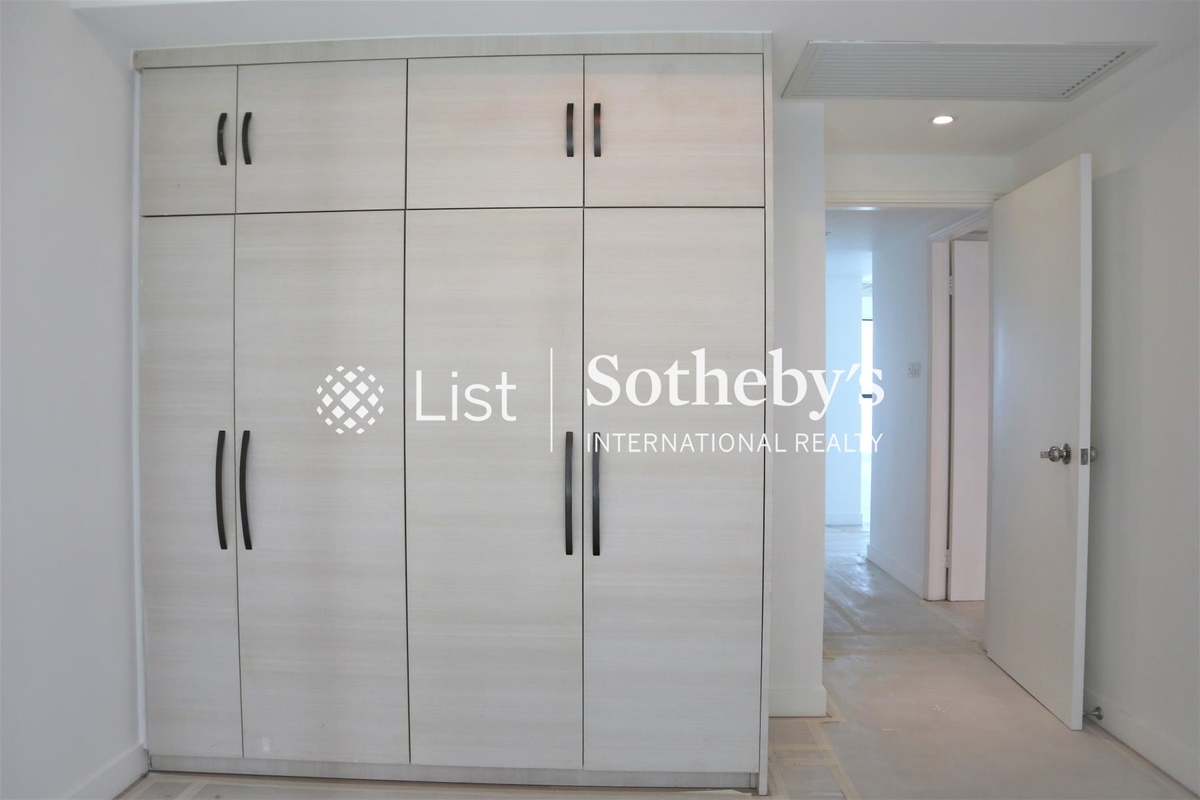 Dynasty Court 帝景園 | Third Bedroom