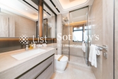 Dynasty Court 帝景園 | Guest Bathroom