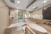 Ruby Court 嘉麟阁 | Master Bathroom