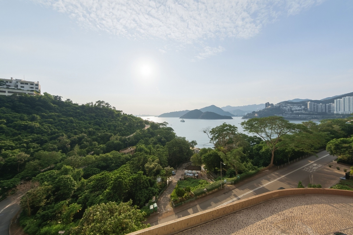 Ruby Court 嘉麟阁 | View from Living and Dining Room