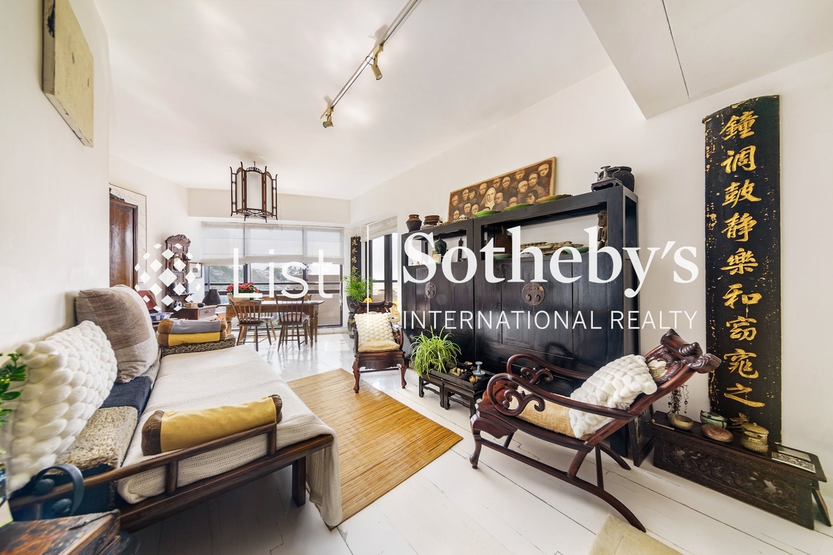 Pacific View 浪琴園 | Living Room