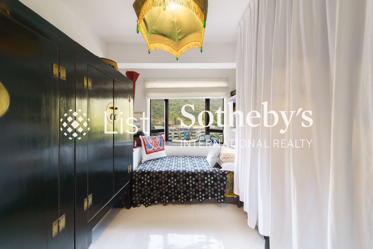 Pacific View 浪琴園 | Second Bedroom