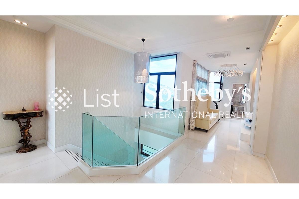 37 Repulse Bay Road 淺水灣道37號 | Family Room