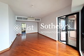 Pacific View 浪琴園 |  Living and Dining Room