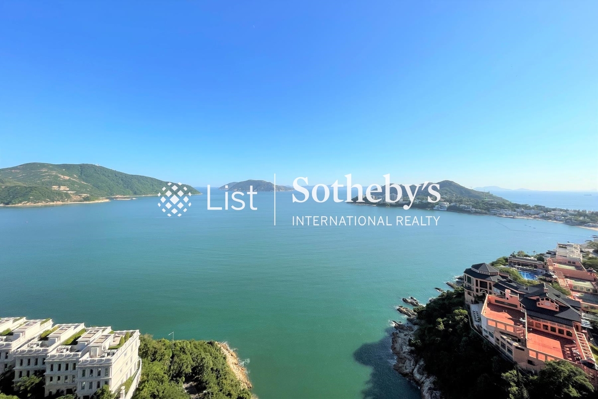 Pacific View 浪琴園 | View from Living and Dining Room