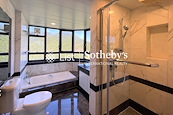 Pacific View 浪琴園 | Master Bathroom