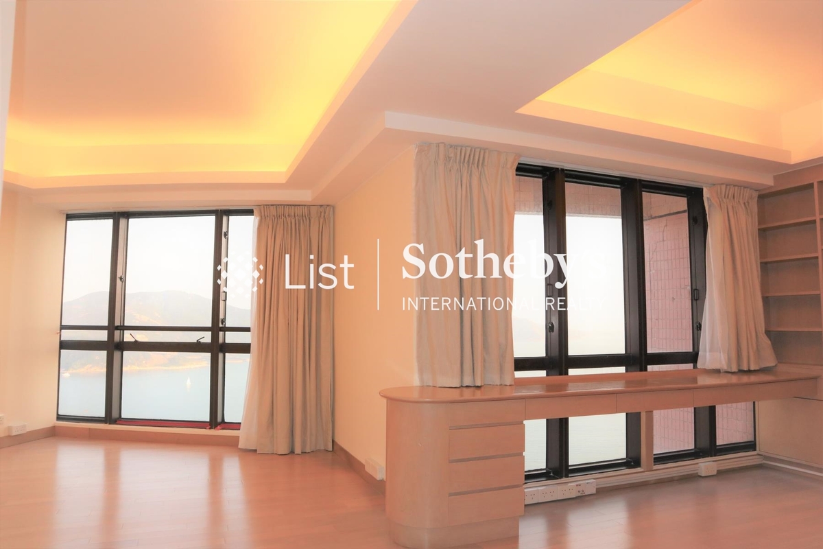 Pacific View 浪琴園 | Master Bedroom