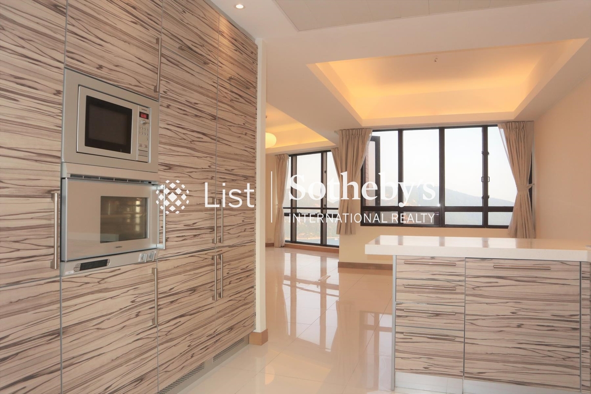 Pacific View 浪琴園 | Open Kitchen