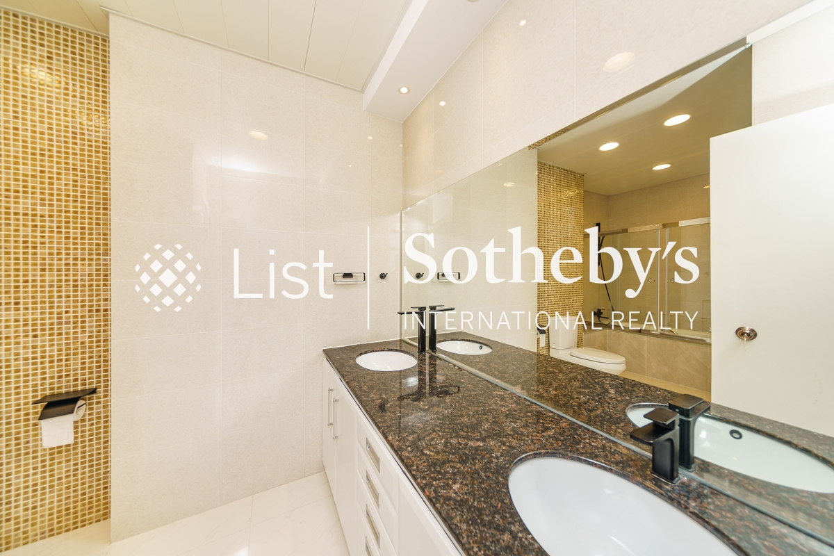 Park Place 雅柏苑 | Master Bathroom