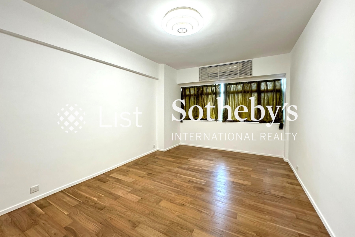 Repulse Bay Garden 麗景園 | Second En-suite Bedroom