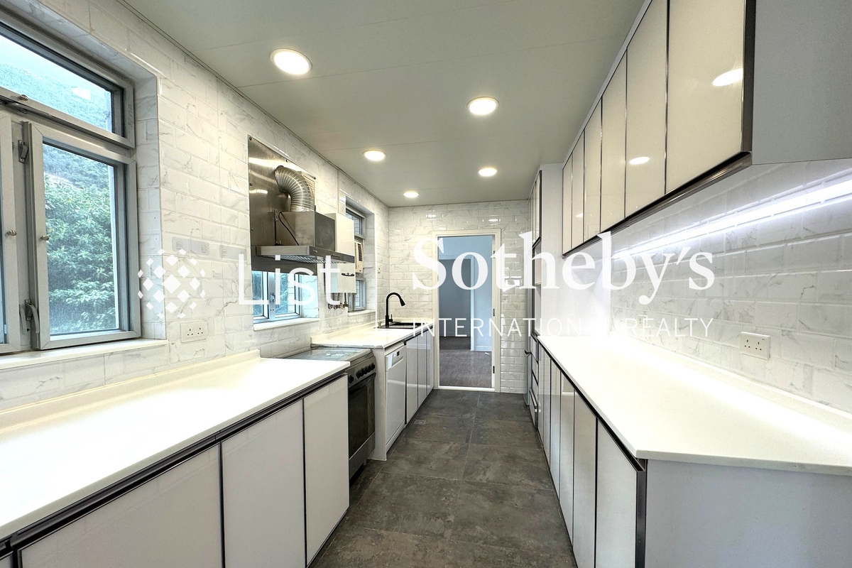 Repulse Bay Garden 麗景園 | Kitchen