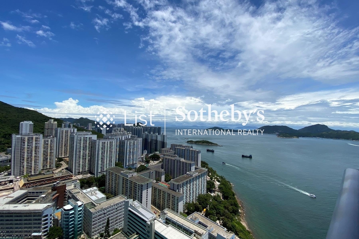 Residence Bel-Air Phase 4 Bel-Air On The Peak 貝沙灣 4期 南灣 | View from Living Room