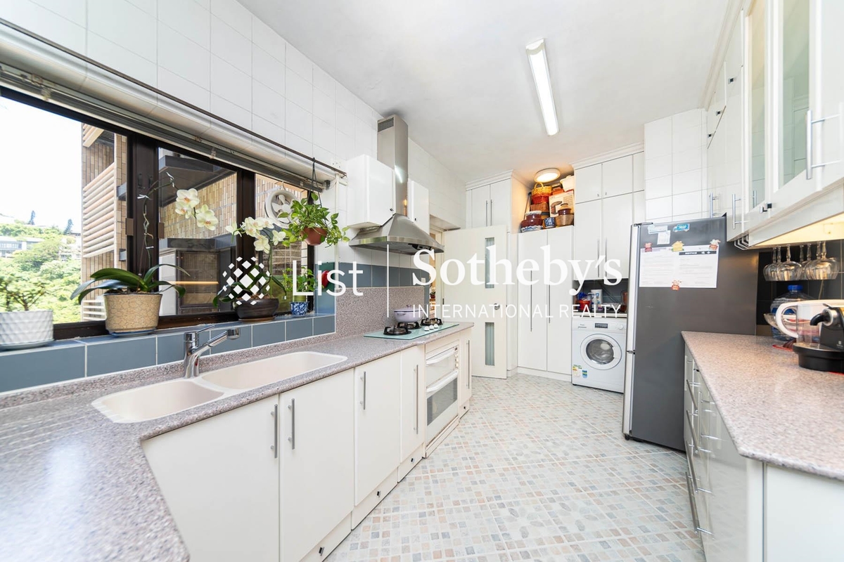 Ruby Court 嘉麟阁 | Kitchen