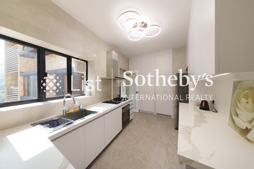 Ruby Court 嘉麟閣 | 