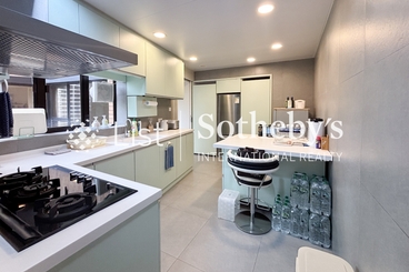 Ruby Court 嘉麟閣 | 