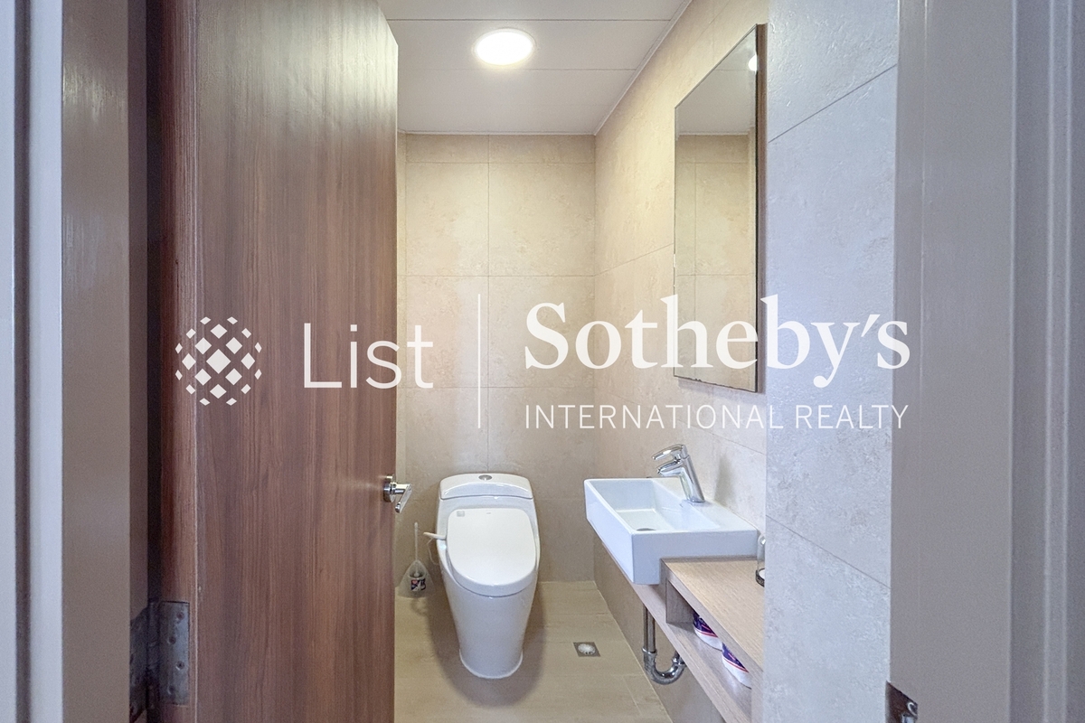 Ruby Court 嘉麟閣 | Guest Powder Room