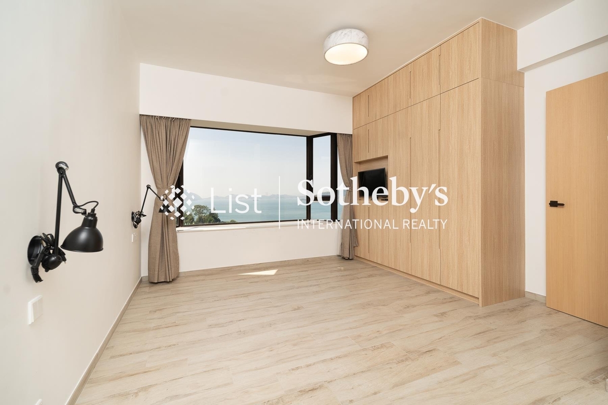 Ruby Court 嘉麟閣 | Master Bedroom