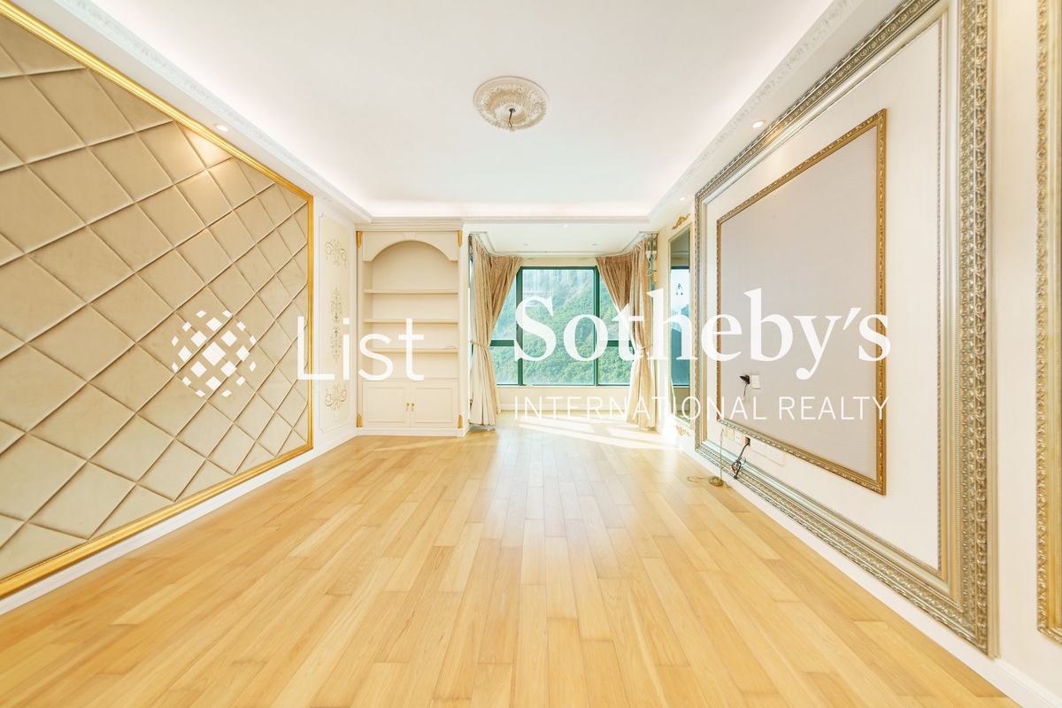 South Bay Palace 南湾御苑 | Master Bedroom