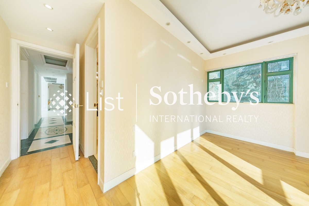 South Bay Palace 南湾御苑 | Second En-suite Bedroom