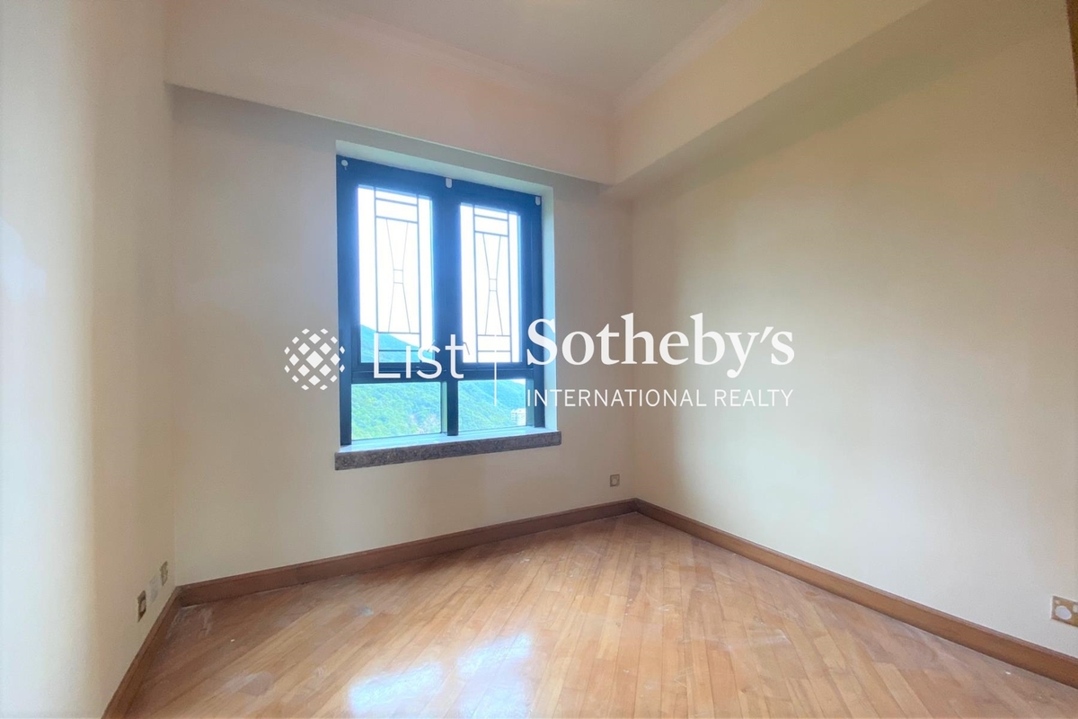 3 Repulse Bay Road 淺水灣道3號 | Third Bedroom