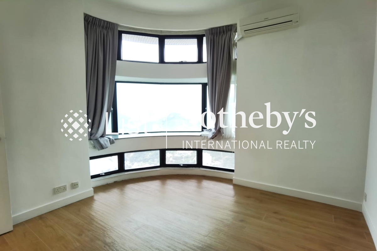 37 Repulse Bay Road 浅水湾道37号 | Second En-suite Bedroom