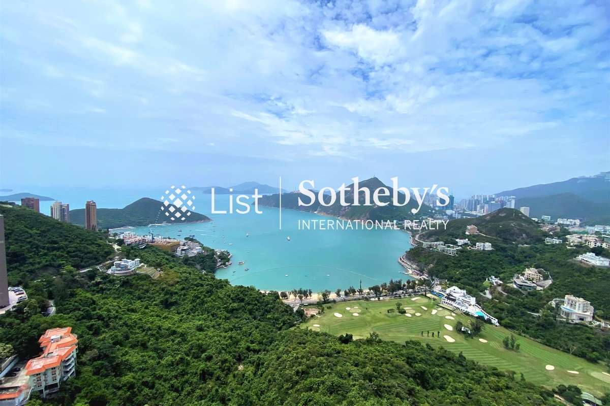 37 Repulse Bay Road 淺水灣道37號 | View from Living and Dining Room