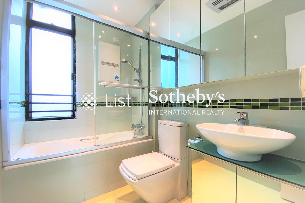 37 Repulse Bay Road 淺水灣道37號 | Guest Bathroom