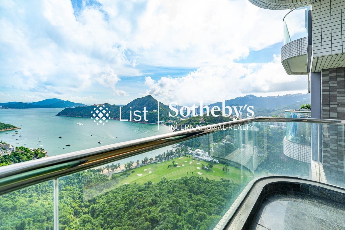 37 Repulse Bay Road 淺水灣道37號 | Balcony off Living and Dining Room
