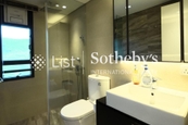 Pacific View 浪琴園 | Guest Bathroom