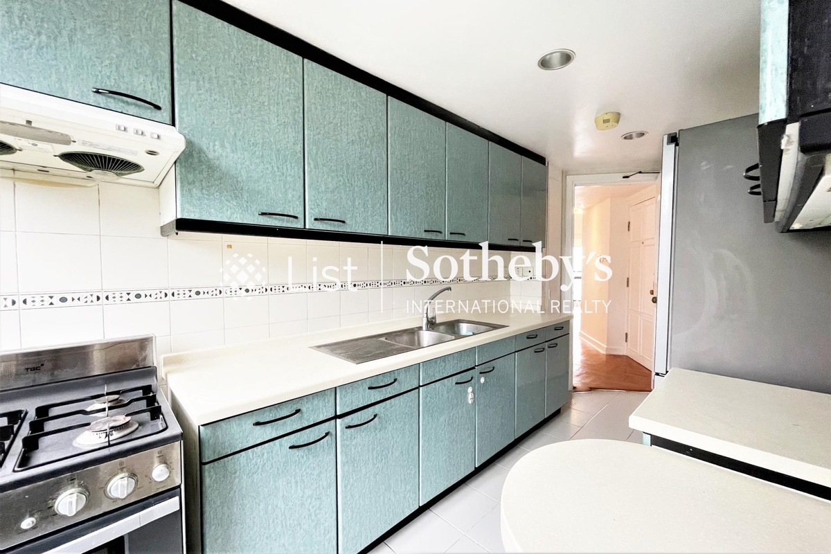 Pacific View 浪琴園 | Kitchen