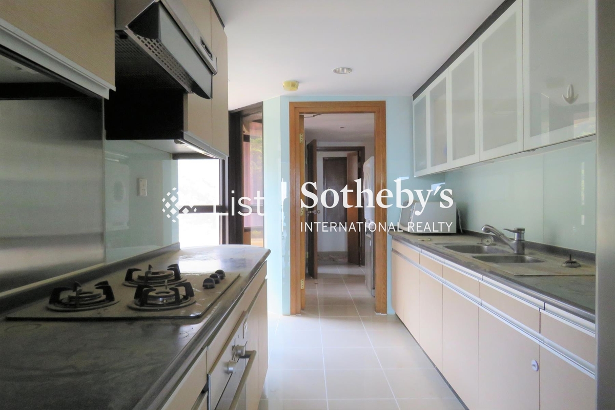 Pacific View 浪琴園 | Kitchen