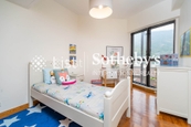 Pacific View 浪琴園 | Third Bedroom