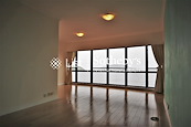 Pacific View 浪琴園 | Living and Dining Room