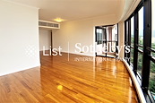 Pacific View 浪琴園 | Living and Dining Room