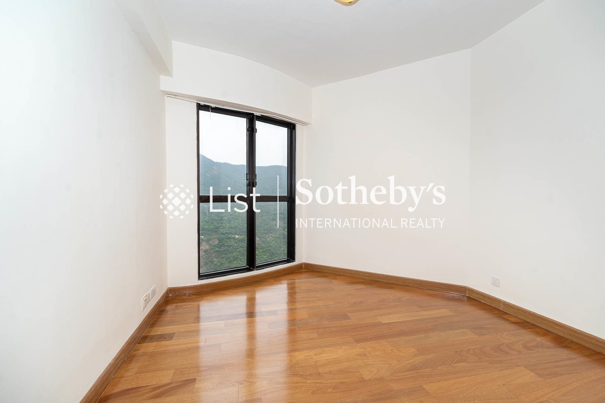 Pacific View 浪琴園 | Third Bedroom