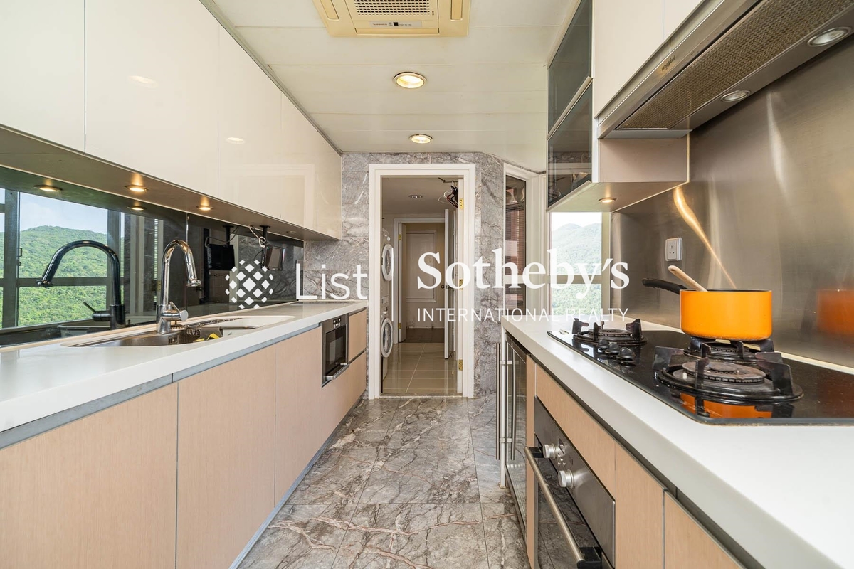 Pacific View 浪琴園 | Kitchen