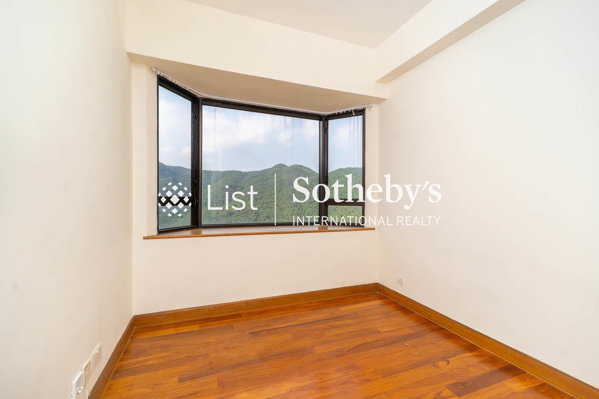 Pacific View 浪琴園 | Second Bedroom