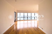 Pacific View 浪琴園 | Living and Dining Room