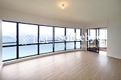 Pacific View 浪琴園 | Living and Dining Room