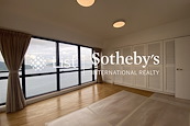 Pacific View 浪琴園 | Master Bedroom