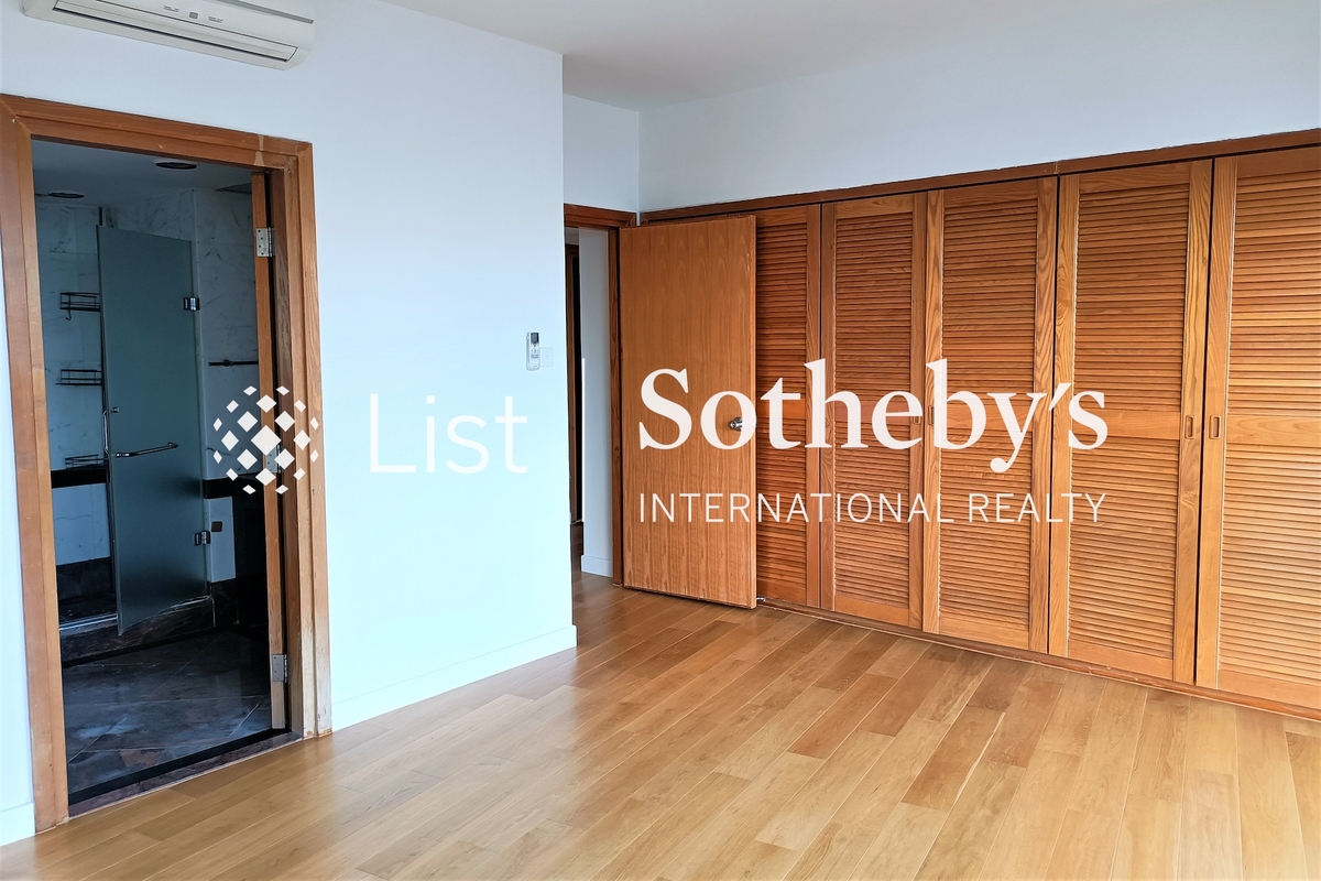 Pacific View 浪琴园 | Master Bedroom